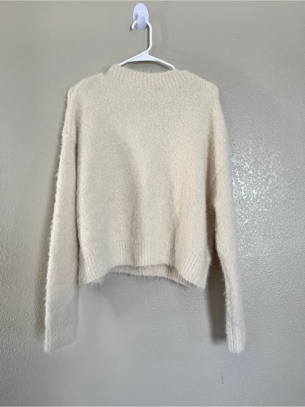 NWT Marine Layer Cream V-Neck Fuzzy Sweater - Picture 8 of 8